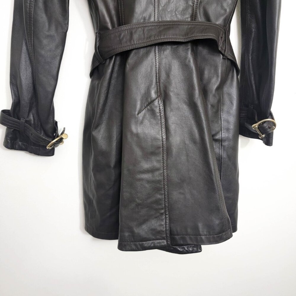 Burberry Belted Leather Trenchcoat in Dark Brown 2 - Picture 8 of 11